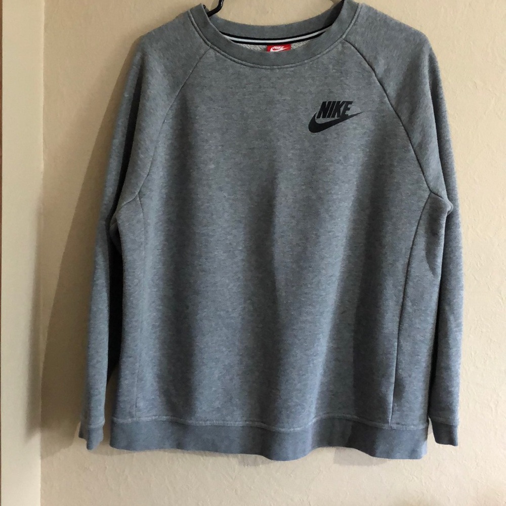 Nike sweatshirt